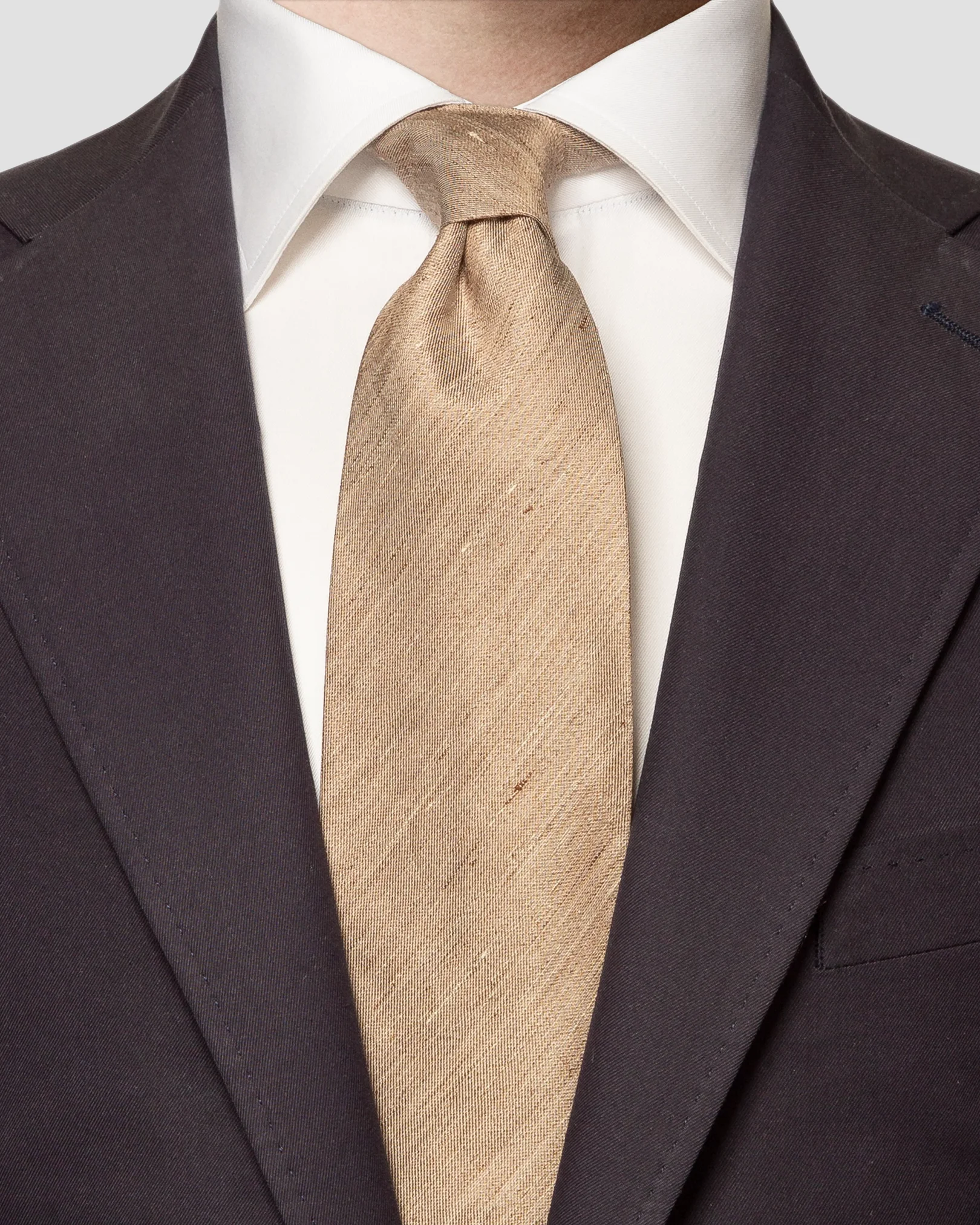 Eton - light brown tie
