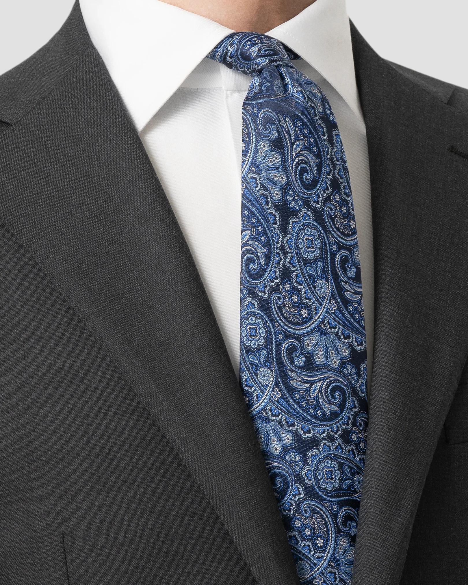 Eton - navy blue paisley woven silk tie