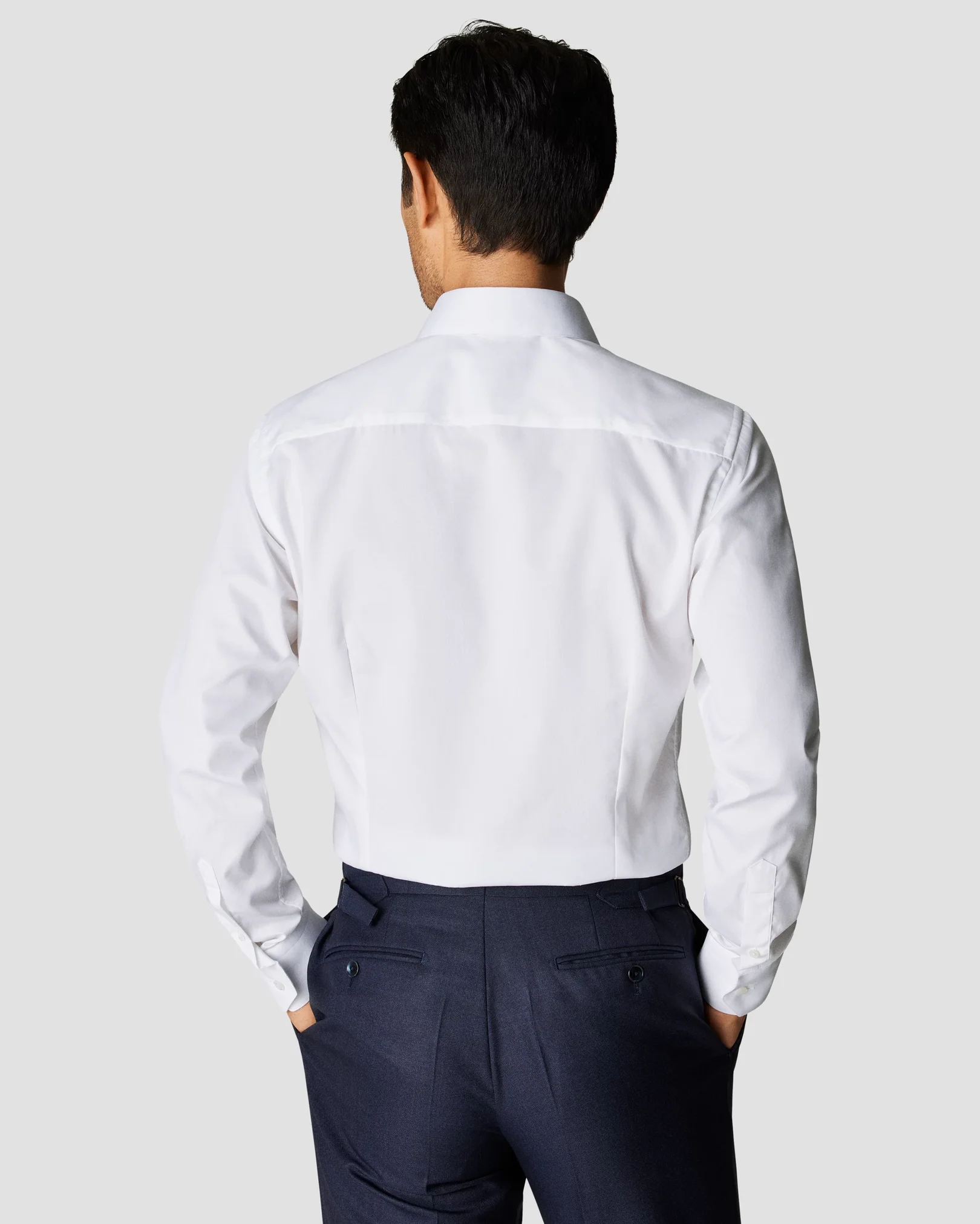 Navy blue cotton pique shirt – White buttons – Carbon Crown