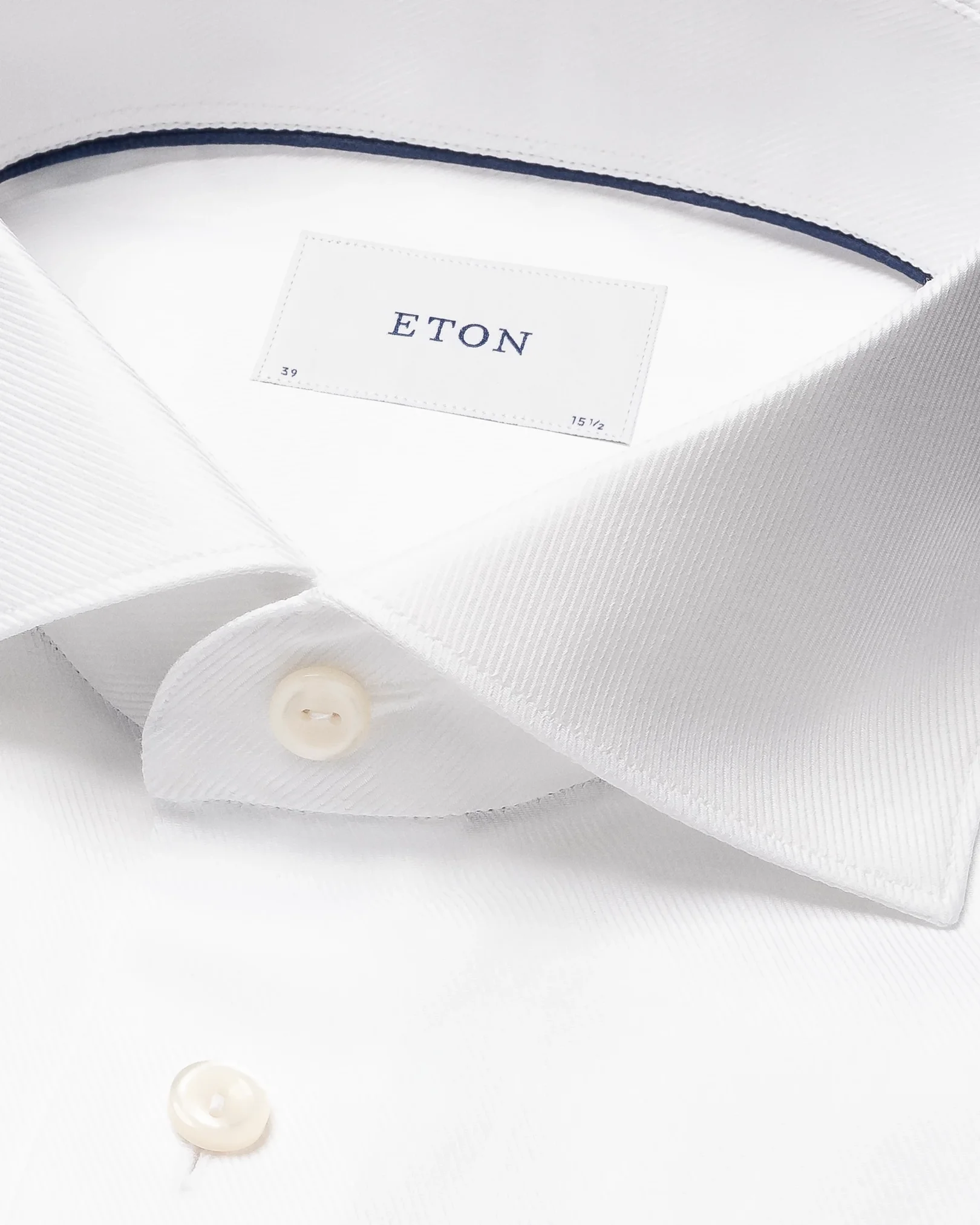 Eton - white twill wide spread collar