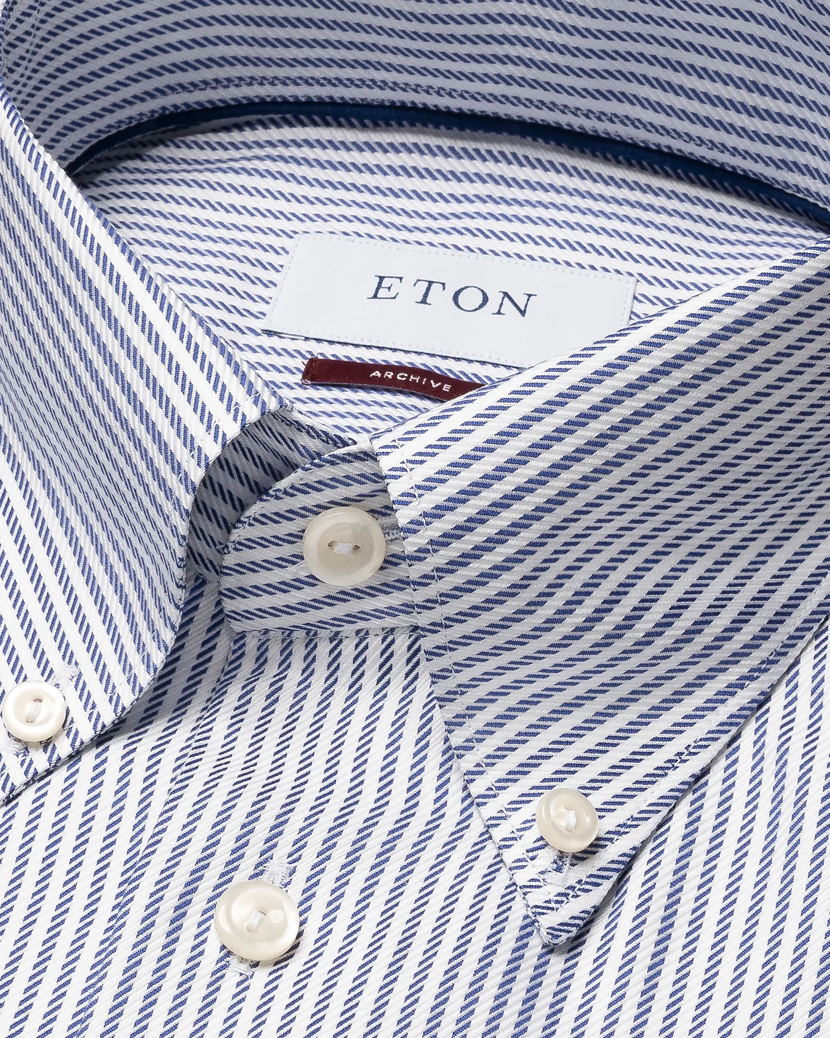 Eton - navy blue lightweight twill archive