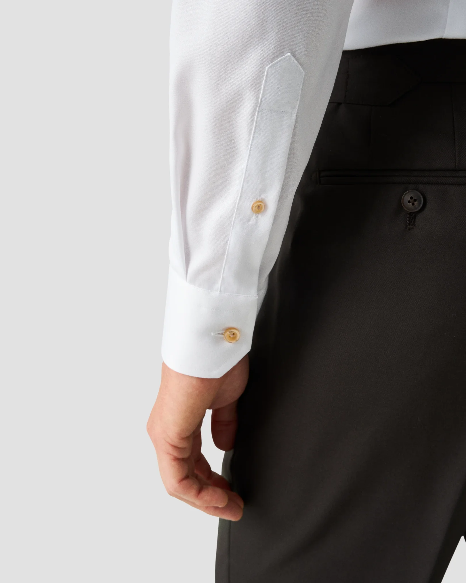 Eton - white solid signature twill beige effect shirt