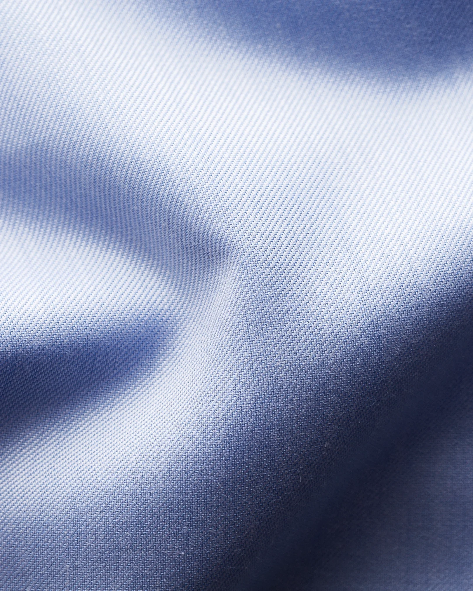 Eton - light blue signature twill navy buttons