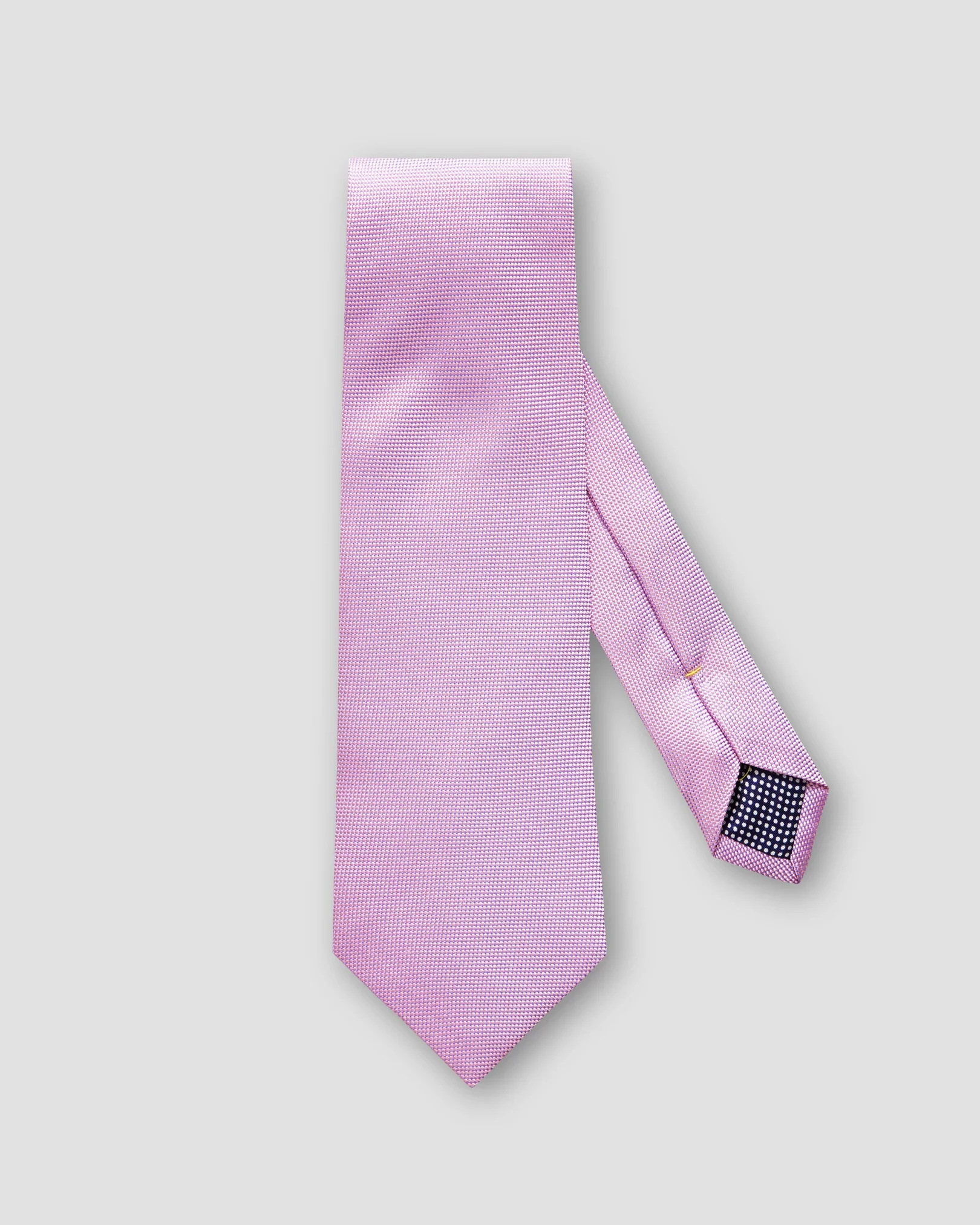Cravate rose en soie nattée