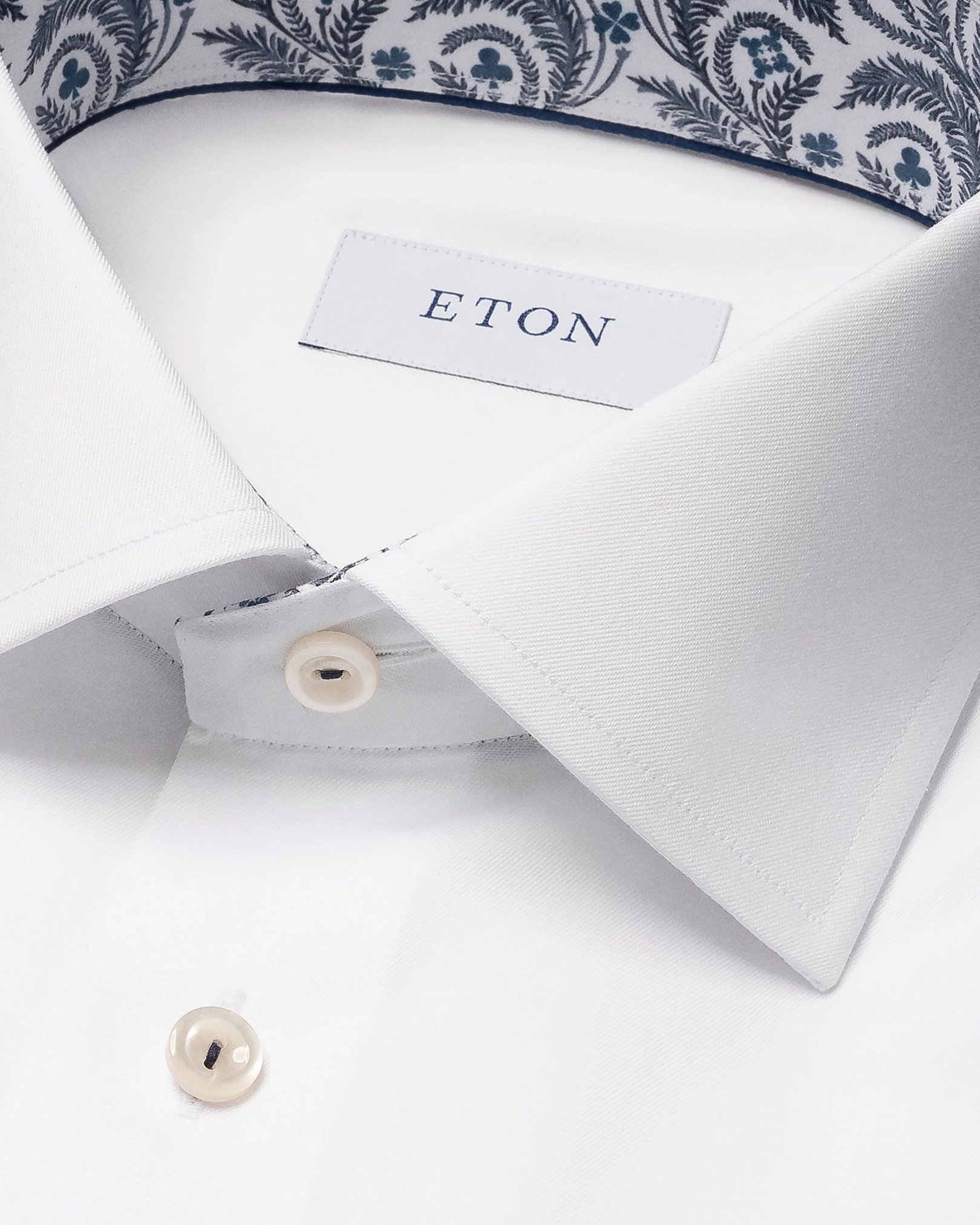 Eton - signature twill special details