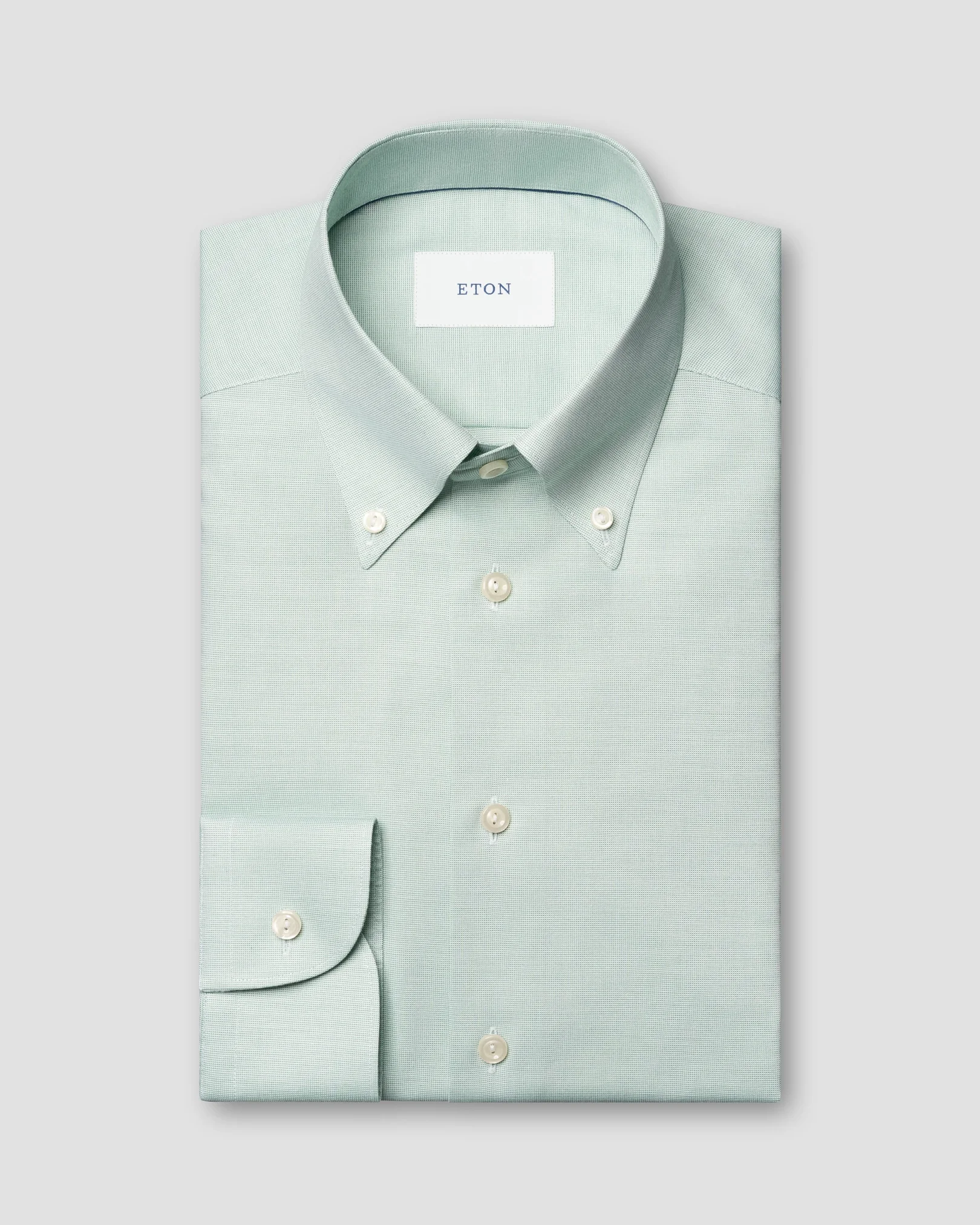 Eton - mid green solid wrinkle free oxford