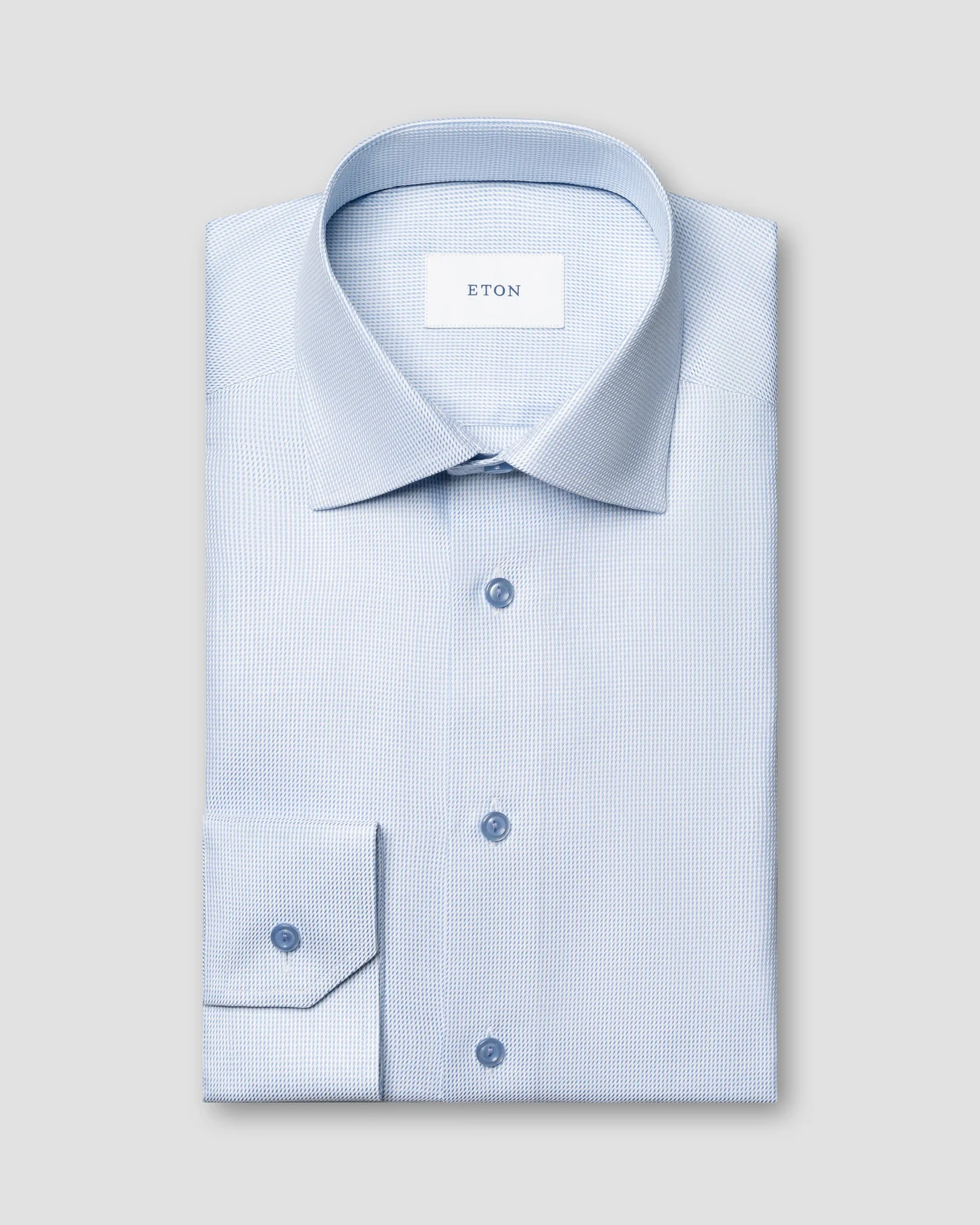 Eton - light blue semi solid signature twill 261