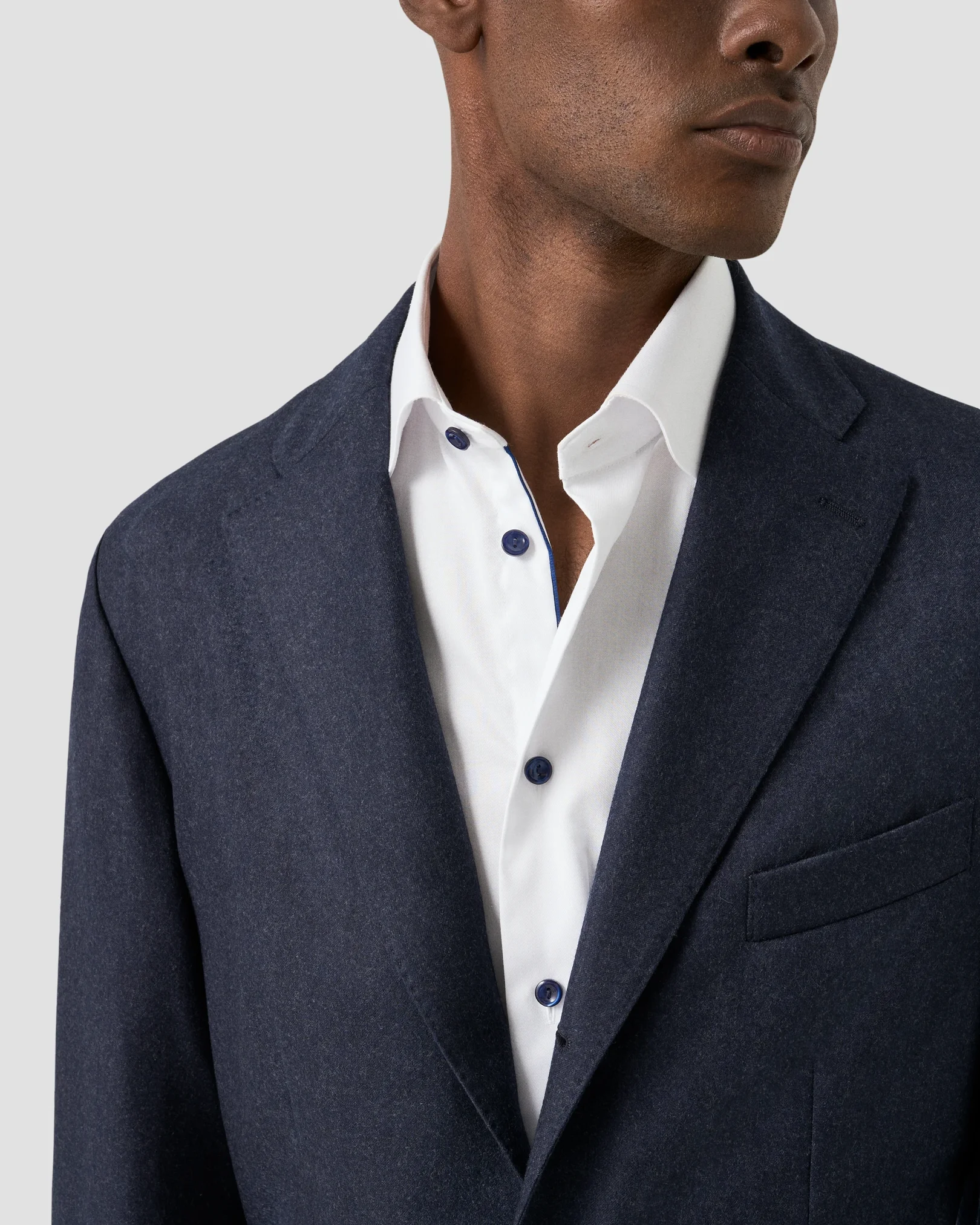 Eton - white navy details signature twill we1