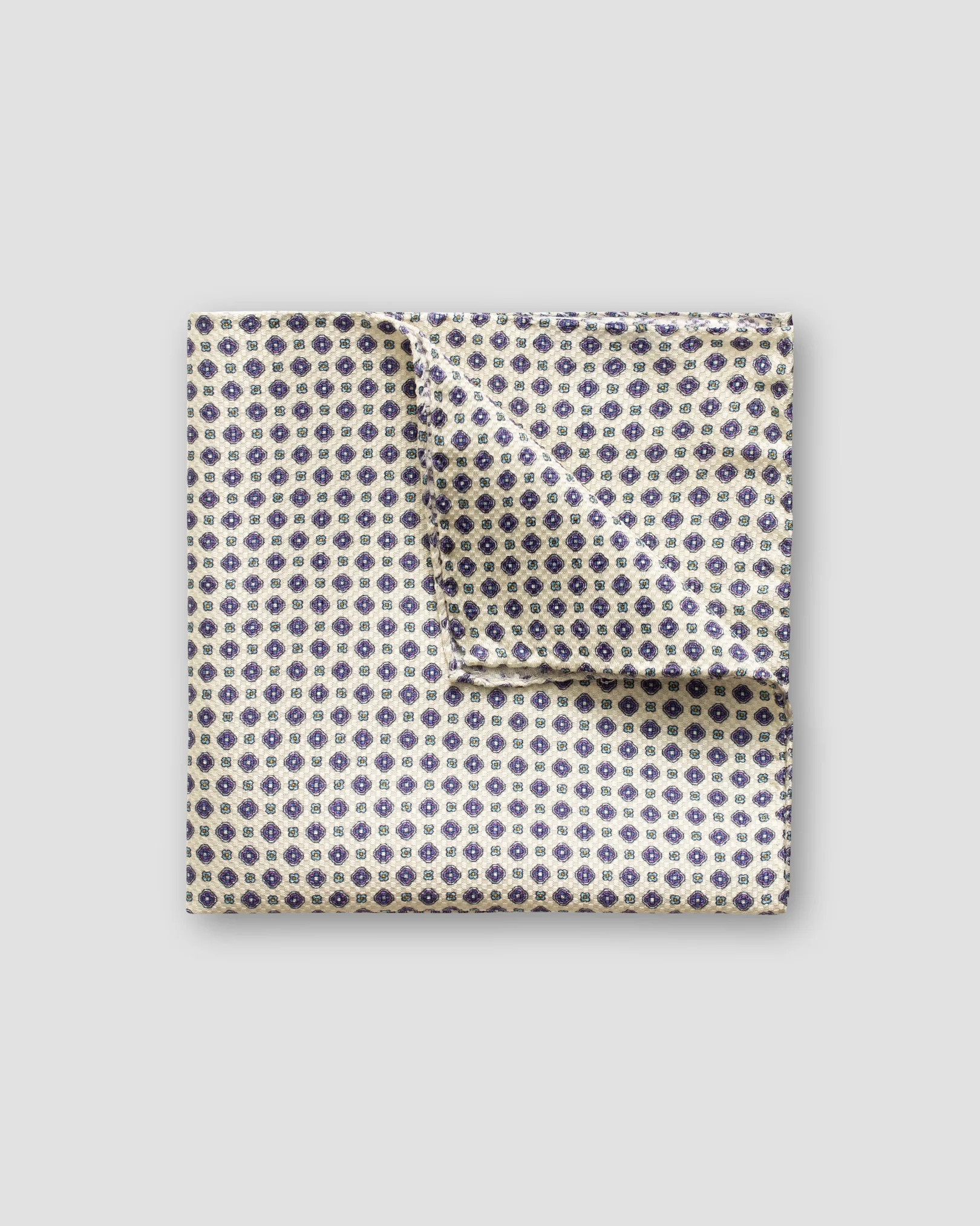 Eton - beige geometric flower pocket square