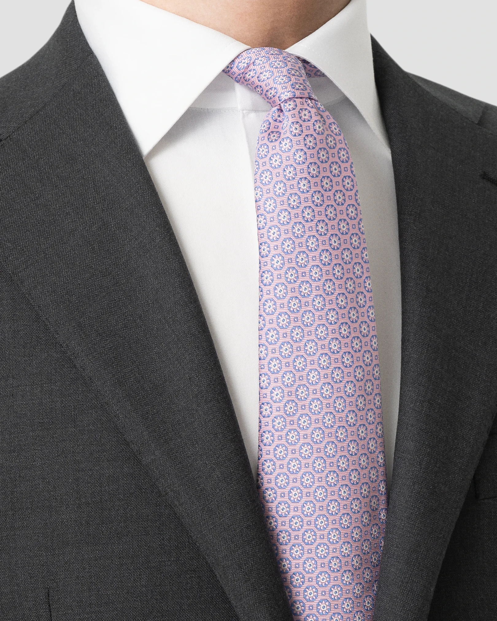 Eton - pink medallion woven silk tie