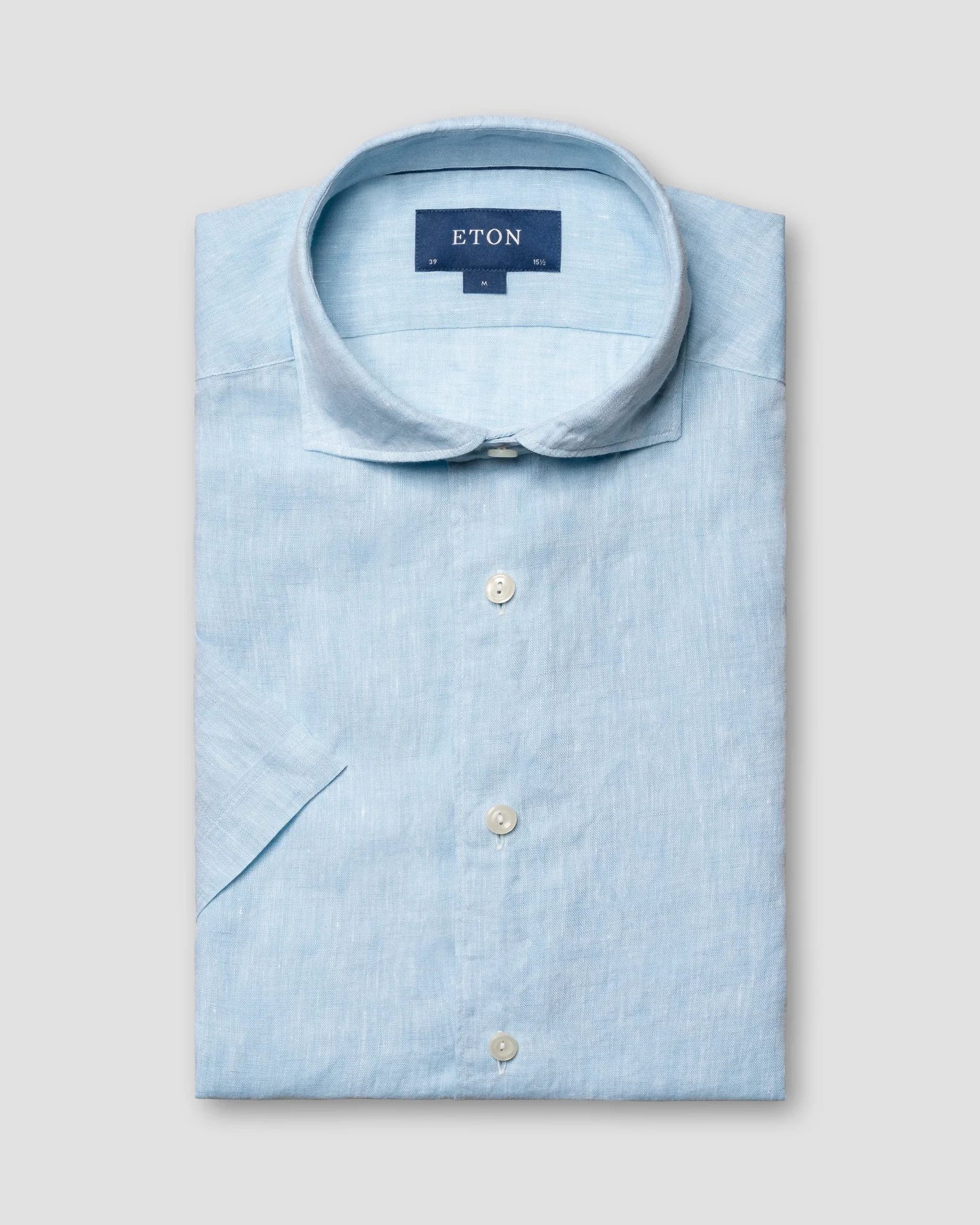 Eton - light blue linen wide spread turn up