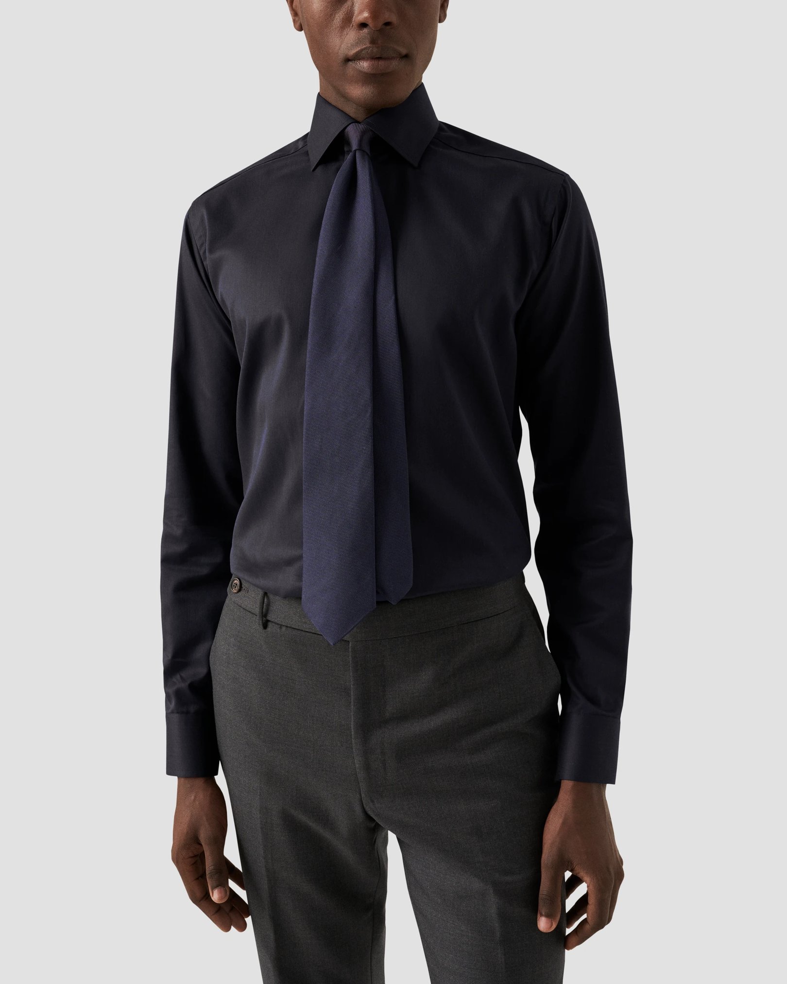 Eton - Mörkblå Signature Twill-skjorta