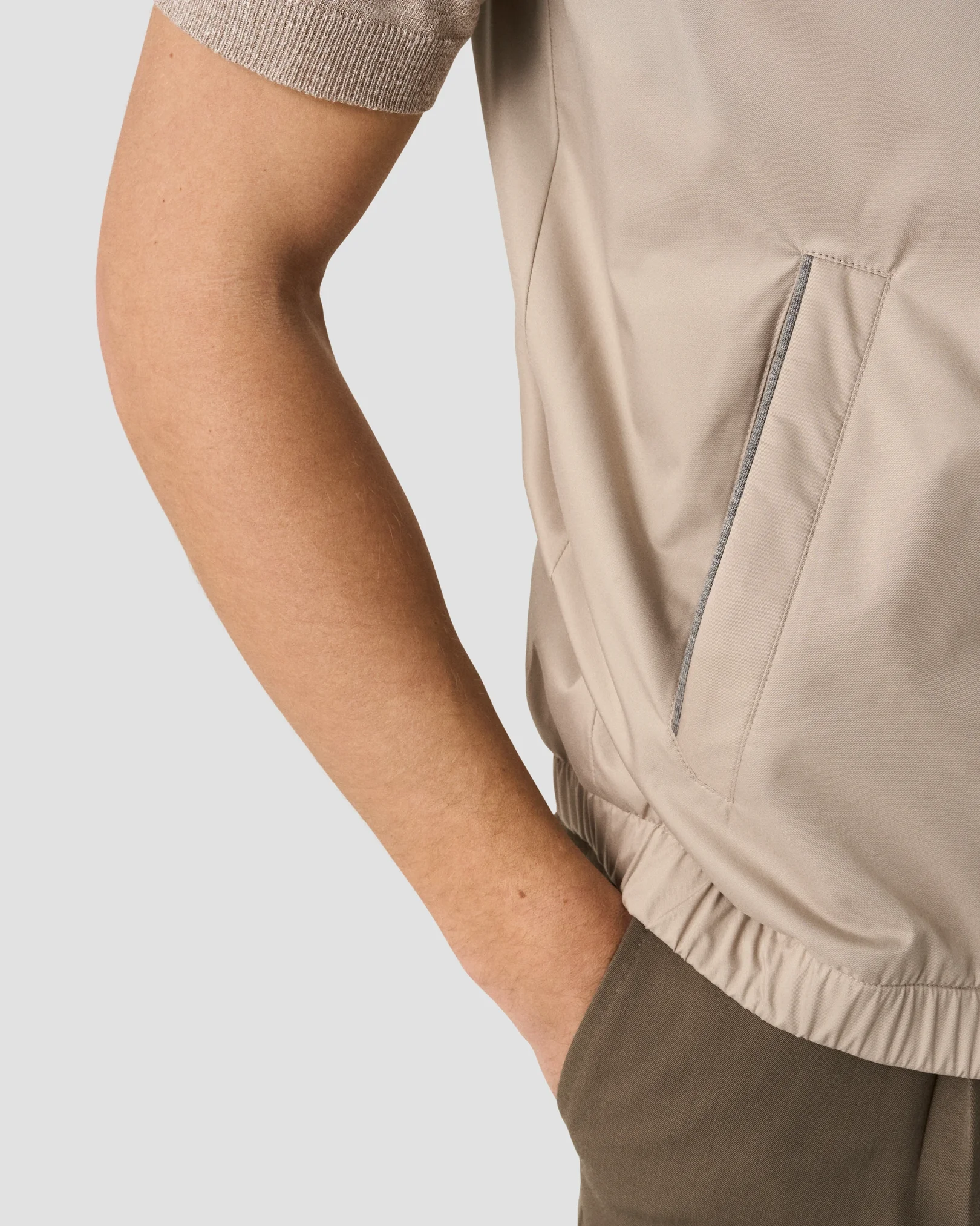 Eton - lightweight wind vest beige