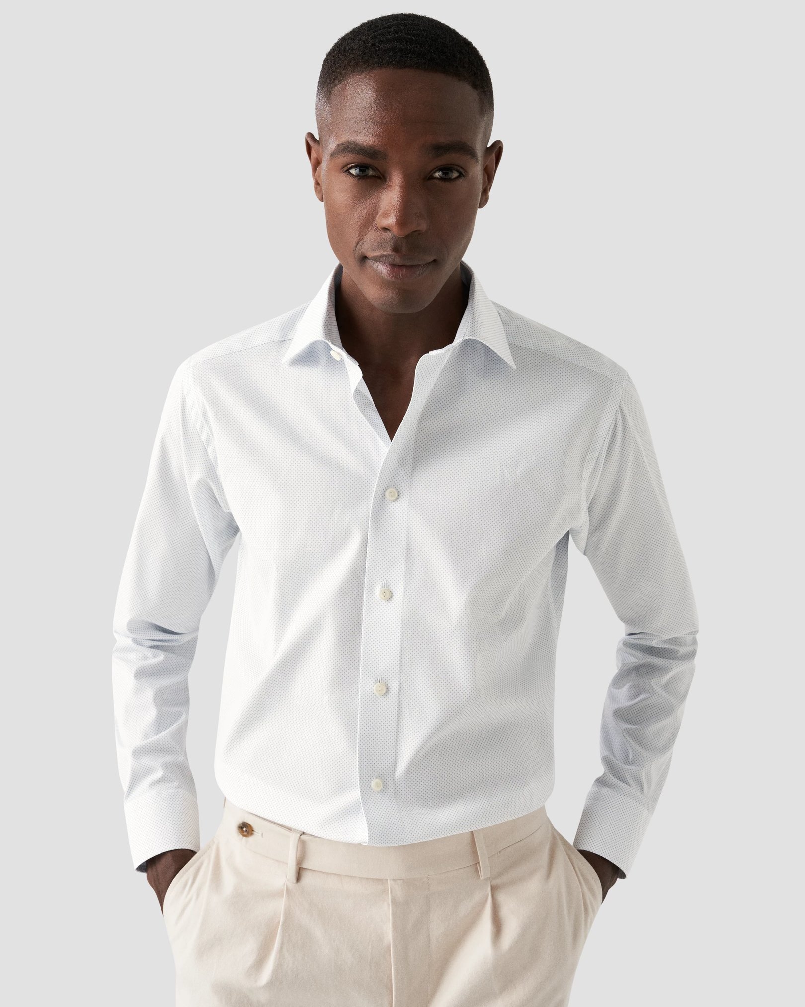 Eton - light blue poplin cutaway microprint